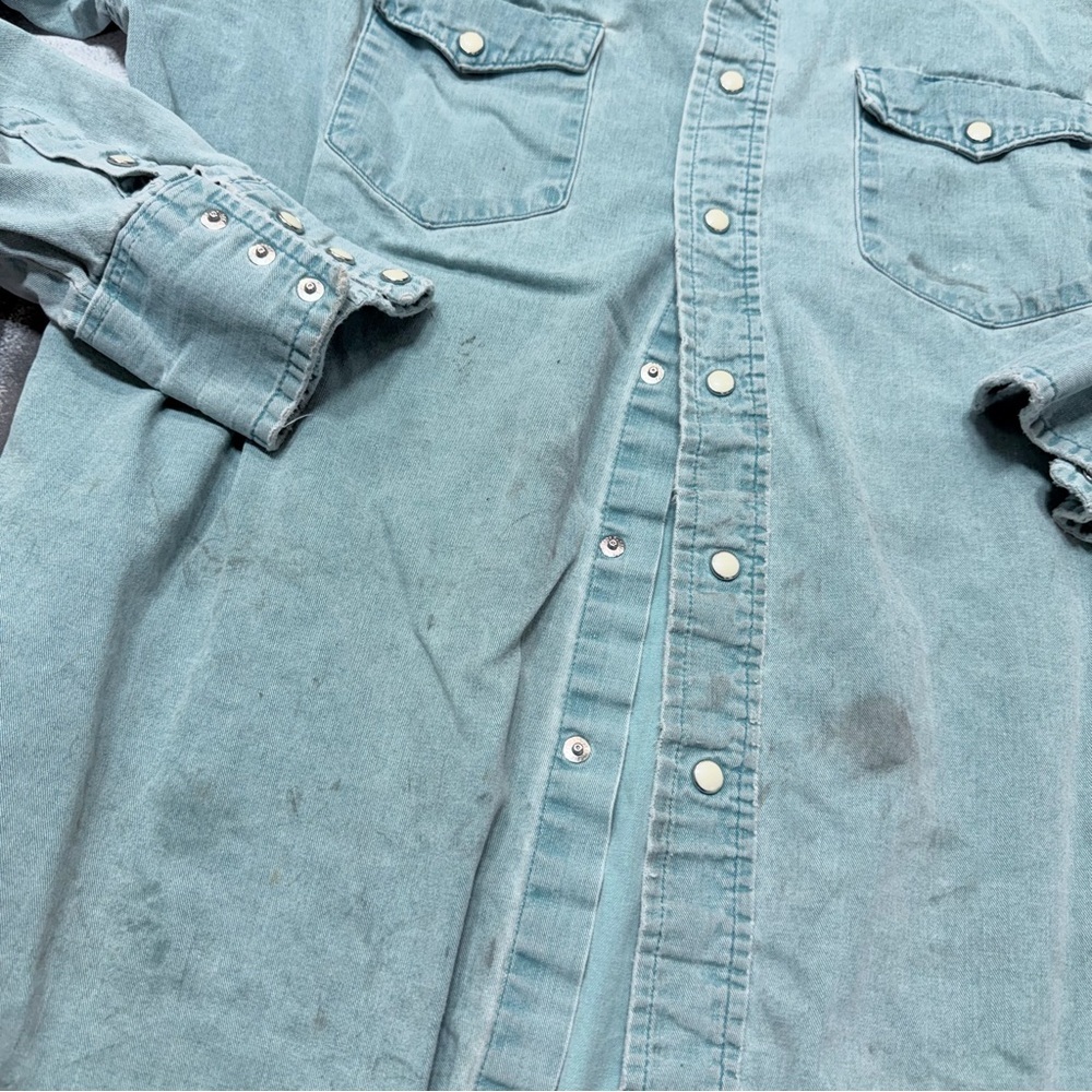 Wrangler VNTG made in USA Men’s  sz 17.5 Grunged And Faded Snap Button Shirt A39 - Picture 4 of 5